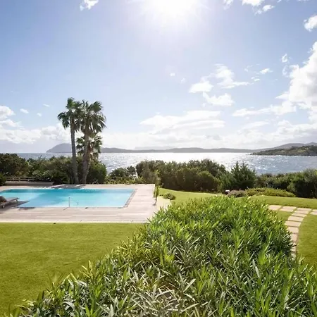 Volpe Privata Villa Porto Rotondo